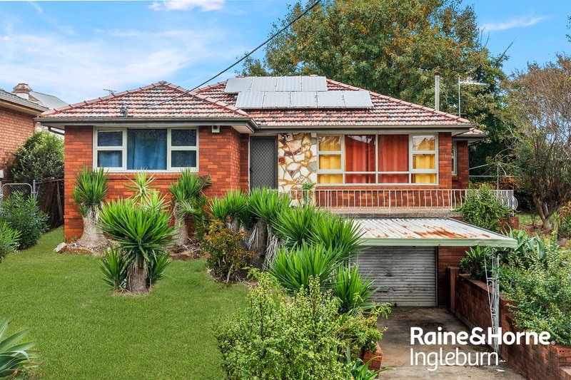 Photo - 1 Foreman Street, Glenfield NSW 2167 - Image 2
