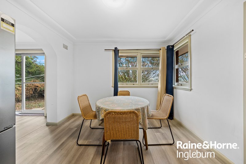 Photo - 1 Foreman Street, Glenfield NSW 2167 - Image 9