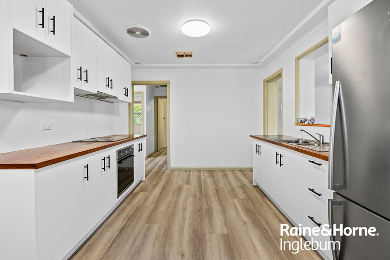 Photo - 1 Foreman Street, Glenfield NSW 2167 - Image 10