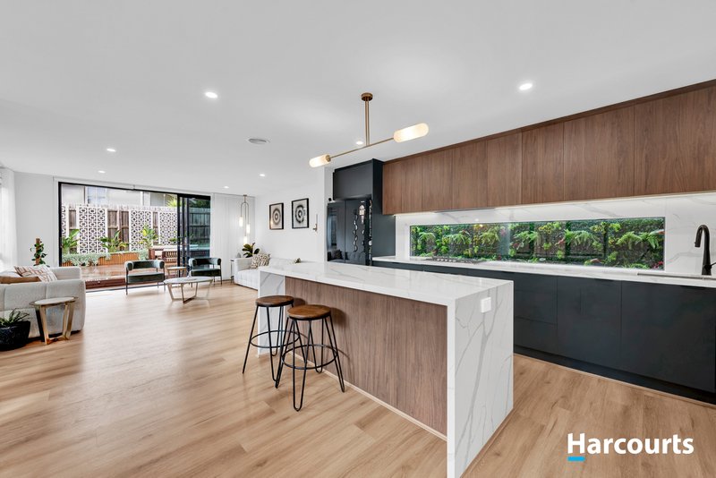 Photo - 1 Fortescue Grove, Vermont South VIC 3133 - Image 2