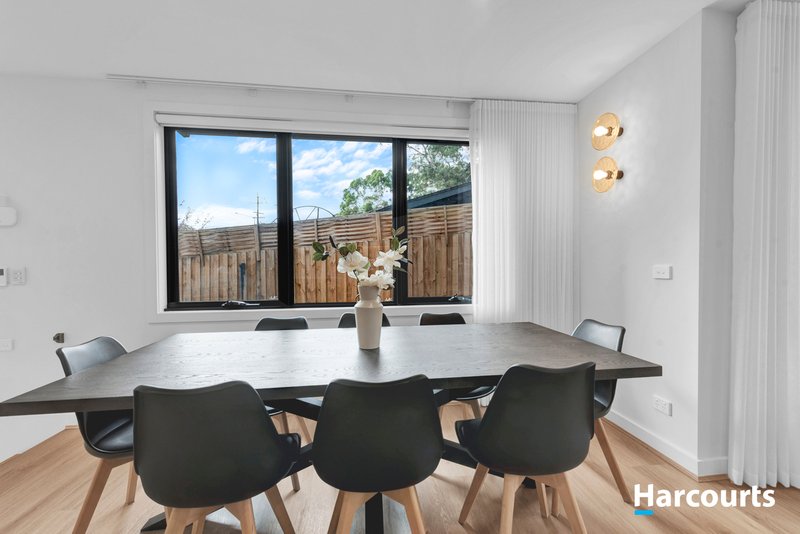 Photo - 1 Fortescue Grove, Vermont South VIC 3133 - Image 7