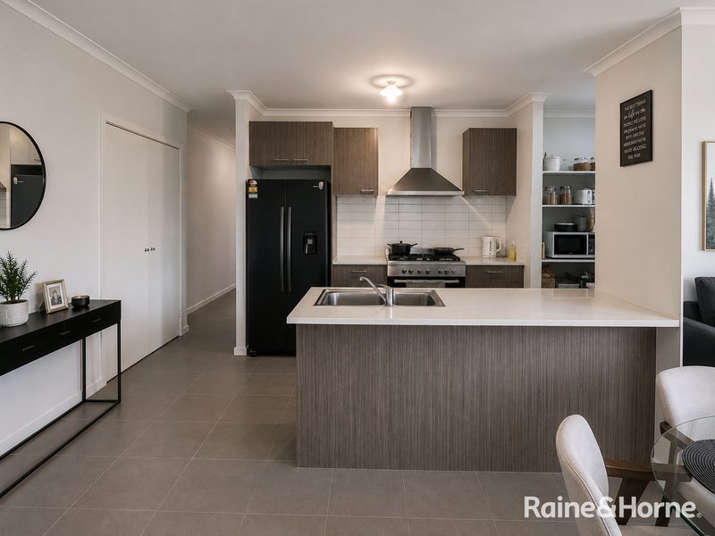 Photo - 1 Foundation Avenue, Clyde VIC 3978 - Image 6
