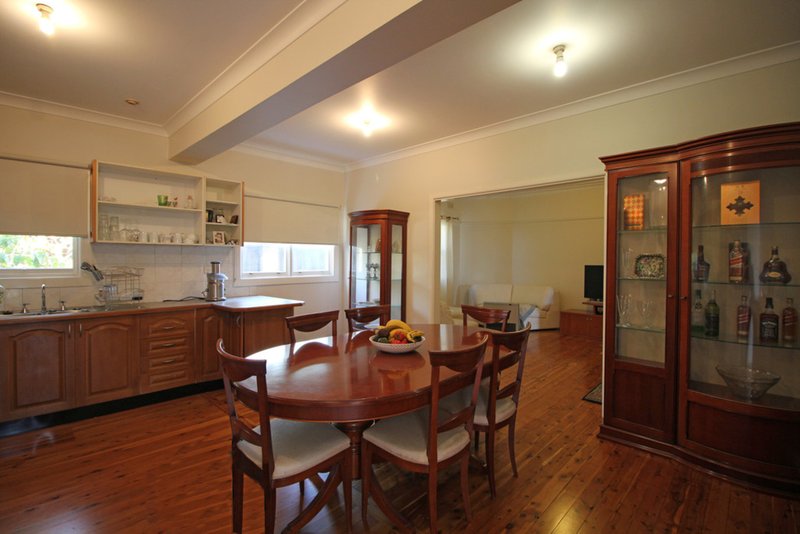 Photo - 1 Francis Street, Fairfield NSW 2165 - Image 6