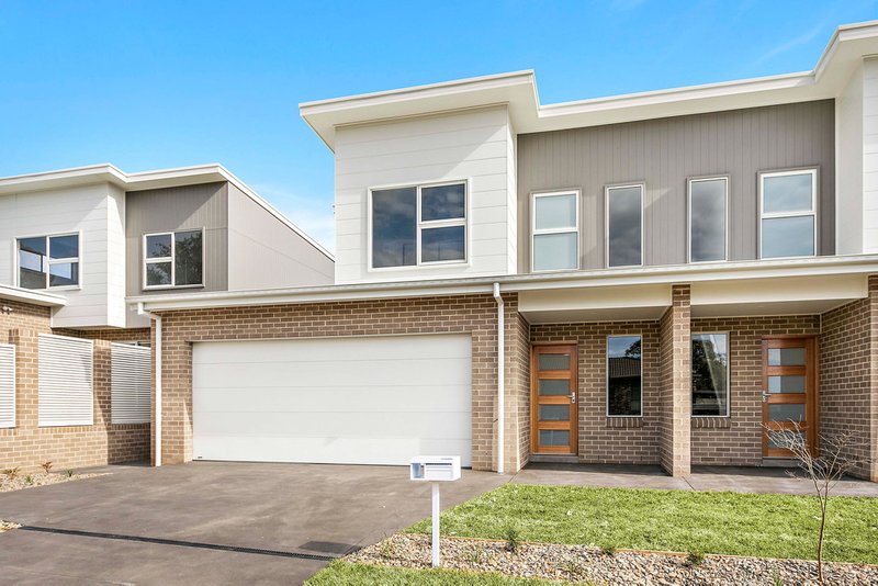 1 Fraser Crescent, Albion Park NSW 2527