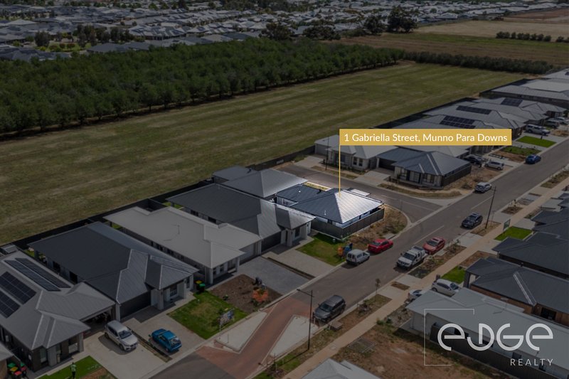 Photo - 1 Gabriella Street, Munno Para Downs SA 5115 - Image 14
