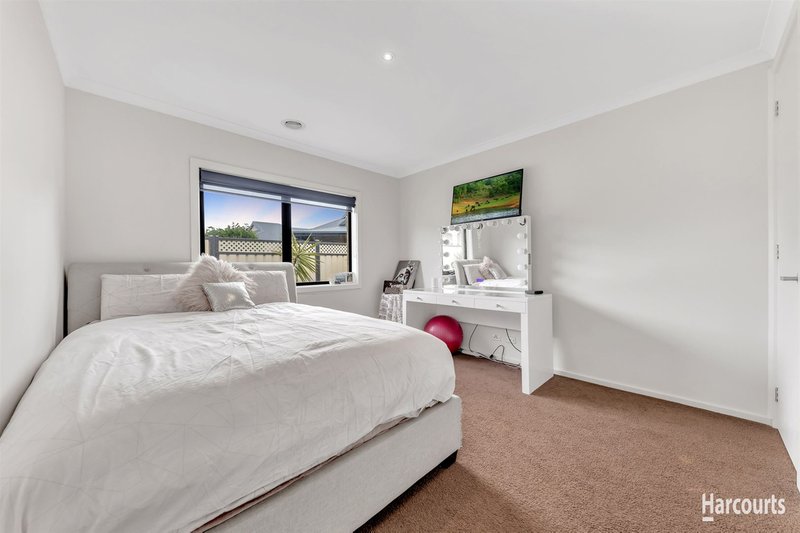 Photo - 1 Galli Court, Hillside VIC 3037 - Image 14