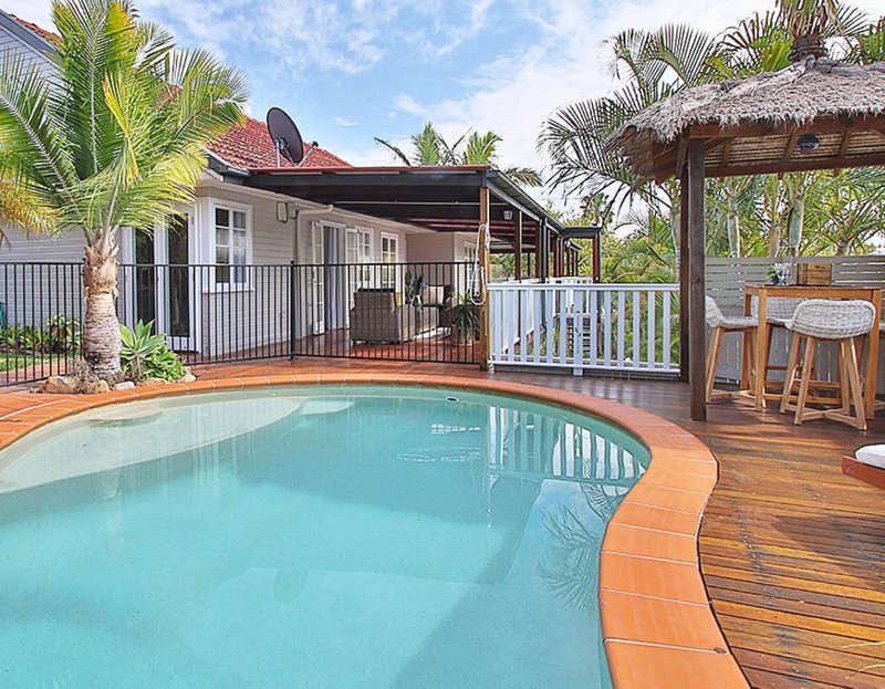 Photo - 1 Galsworthy Street, Holland Park West QLD 4121 - Image 18