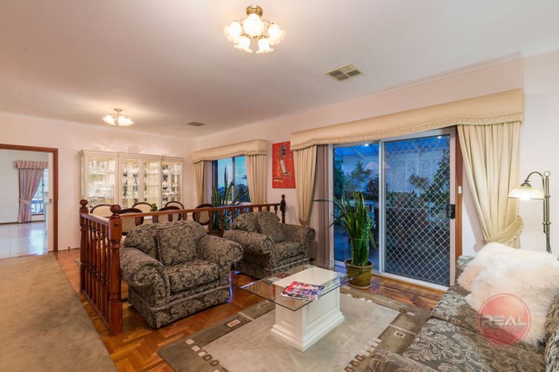 Photo - 1 Gannet Ct , Hallett Cove SA 5158 - Image 10