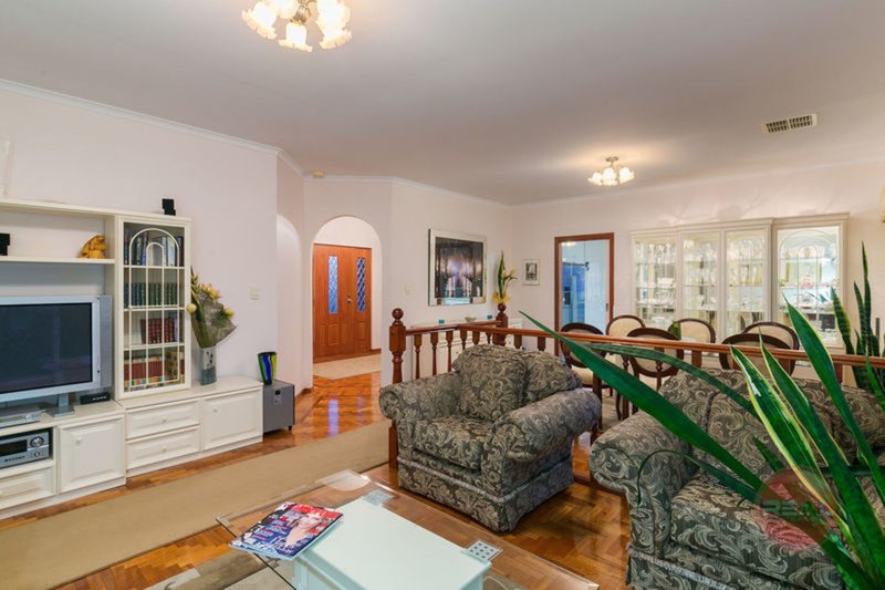 Photo - 1 Gannet Ct , Hallett Cove SA 5158 - Image 11