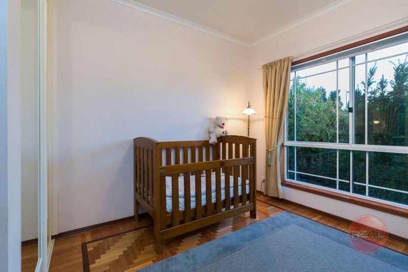 Photo - 1 Gannet Ct , Hallett Cove SA 5158 - Image 15