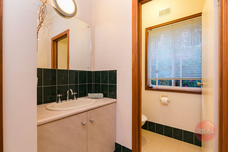 Photo - 1 Gannet Ct , Hallett Cove SA 5158 - Image 16