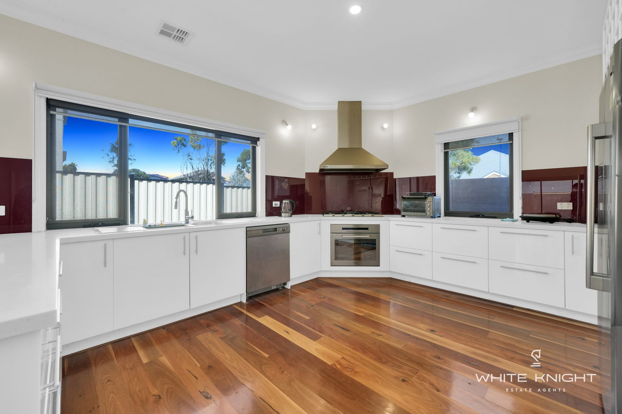 5-bedroom house at 1 Gardenia Place, Cairnlea, VIC 3023, , Victoria