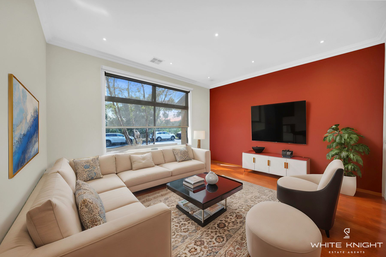 5-bedroom house at 1 Gardenia Place, Cairnlea, VIC 3023, , Victoria