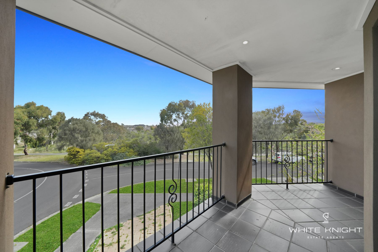 5-bedroom house at 1 Gardenia Place, Cairnlea, VIC 3023, , Victoria