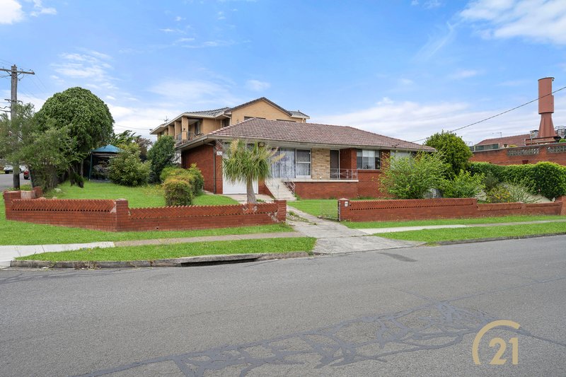 1 Gardiner Crescent, Fairfield West NSW 2165