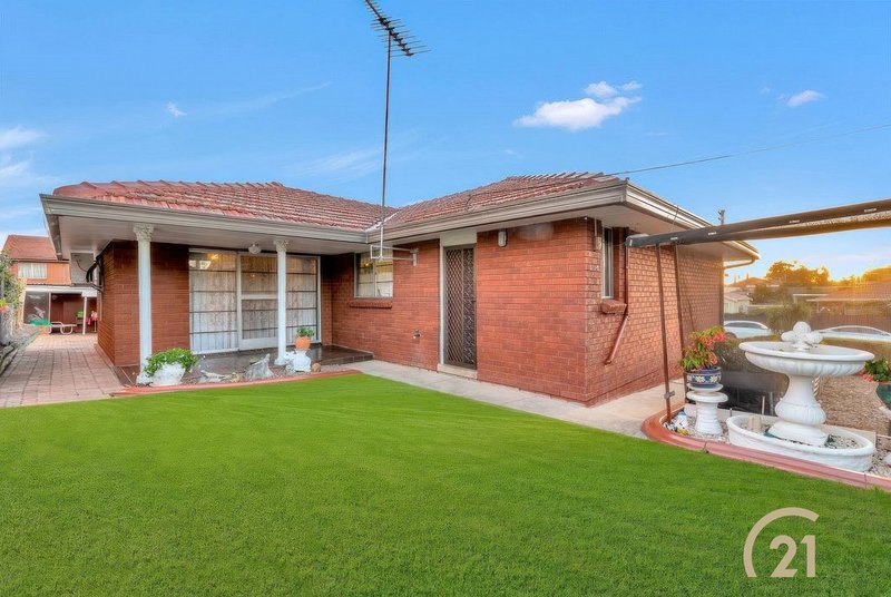 Photo - 1 Gardiner Crescent, Fairfield West NSW 2165 - Image 10