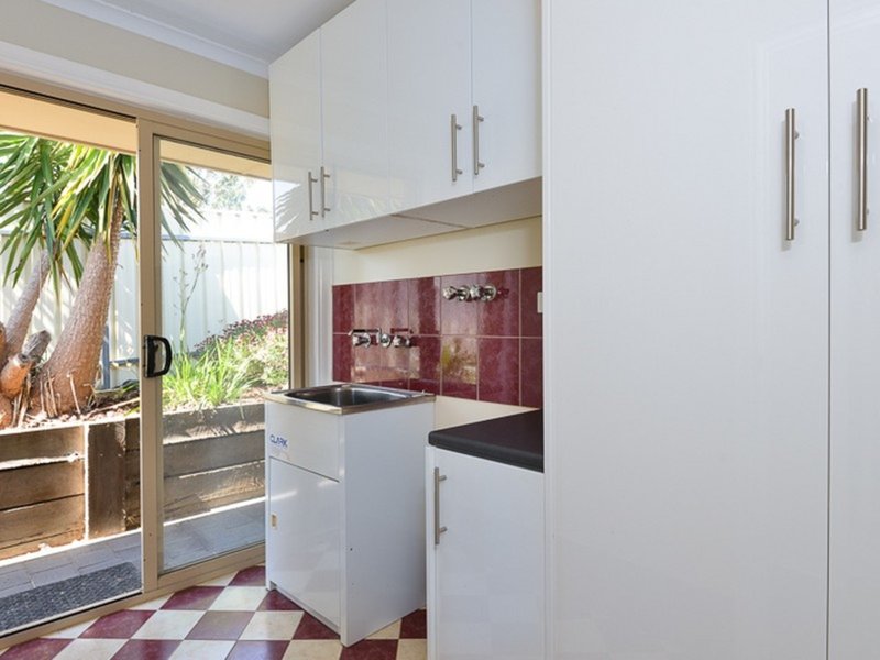 Photo - 1 Gare Court, Victor Harbor SA 5211 - Image 7