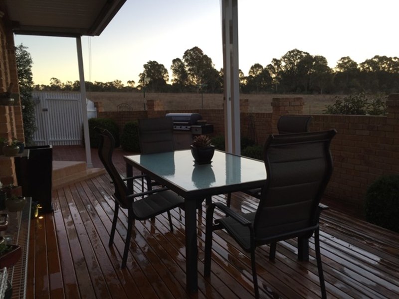 Photo - 1 Garling Ave , West Hoxton NSW 2171 - Image 6