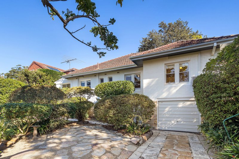 Photo - 1 Garnet Crescent, Killara NSW 2071 - Image 8