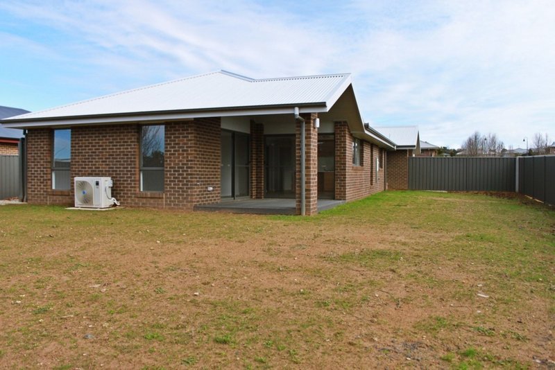 Photo - 1 Gaylard Street, Tumbarumba NSW 2653 - Image 9