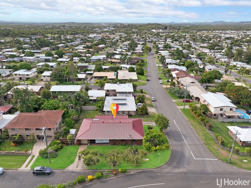 Photo - 1 Geaney Street, Norman Gardens QLD 4701 - Image 3