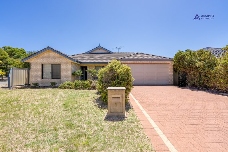 1 Geographe Bay Pass, Secret Harbour WA 6173