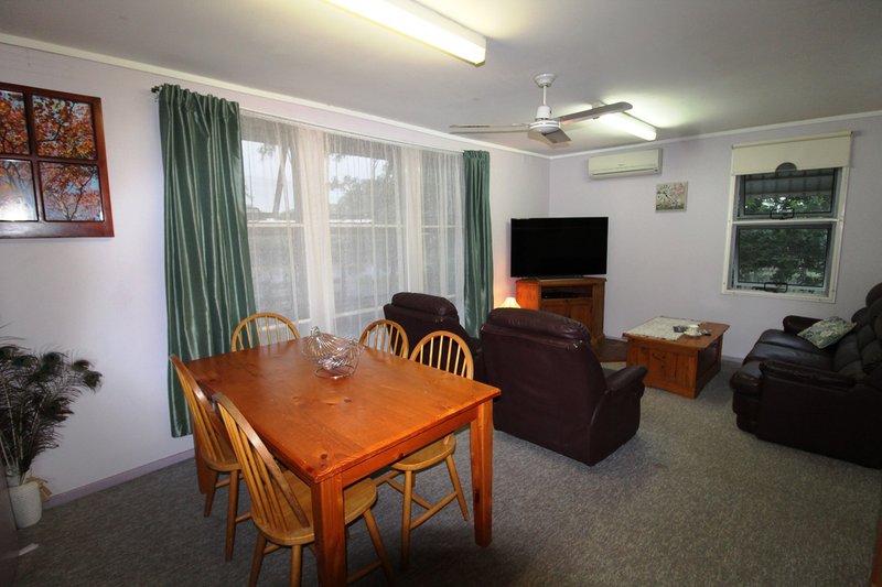 Photo - 1 George Street, Toogoolawah QLD 4313 - Image 17