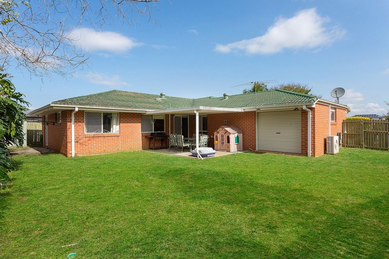 Photo - 1 Ghost Gum Court, Albany Creek QLD 4035 - Image 8