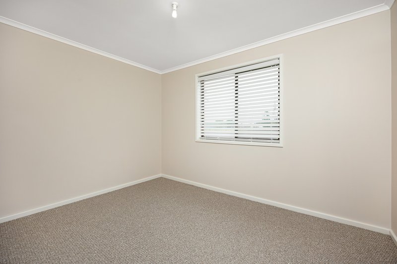 Photo - 1 Giles Street, Temora NSW 2666 - Image 6