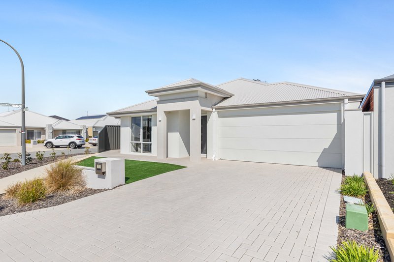 Photo - 1 Giverny Link, Landsdale WA 6065 - Image 2