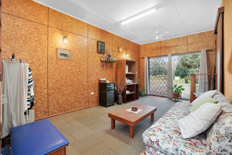 Photo - 1 Gladstone St , Canley Heights NSW 2166 - Image 5