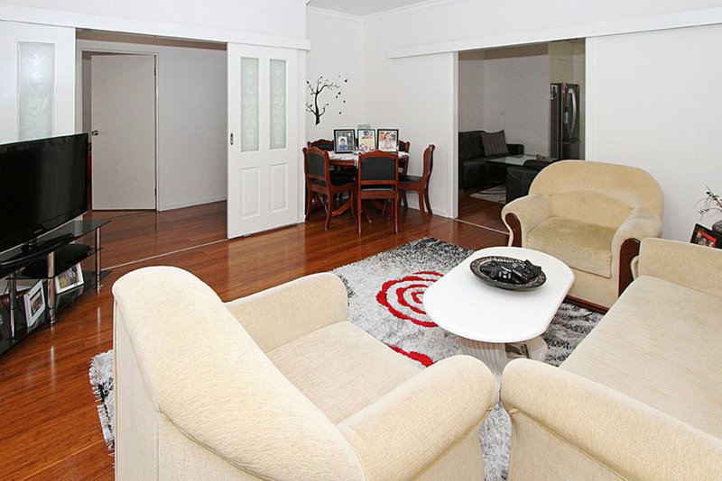 Photo - 1 Glenfield Court, Lalor VIC 3075 - Image 4