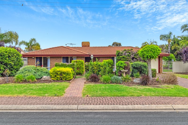 1 Glenhuntly Drive, Flagstaff Hill SA 5159