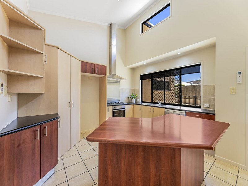 Photo - 1 Glennie Close, Caloundra West QLD 4551 - Image 4