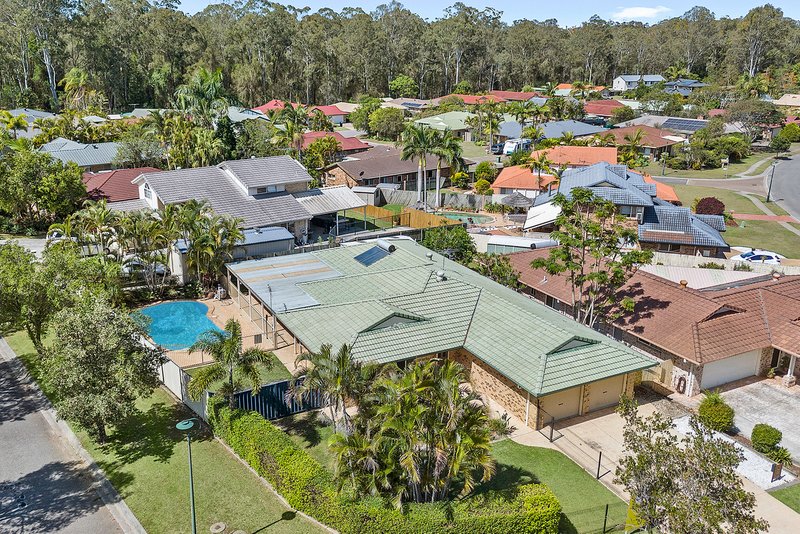 1 Glenside Place, Bridgeman Downs QLD 4035