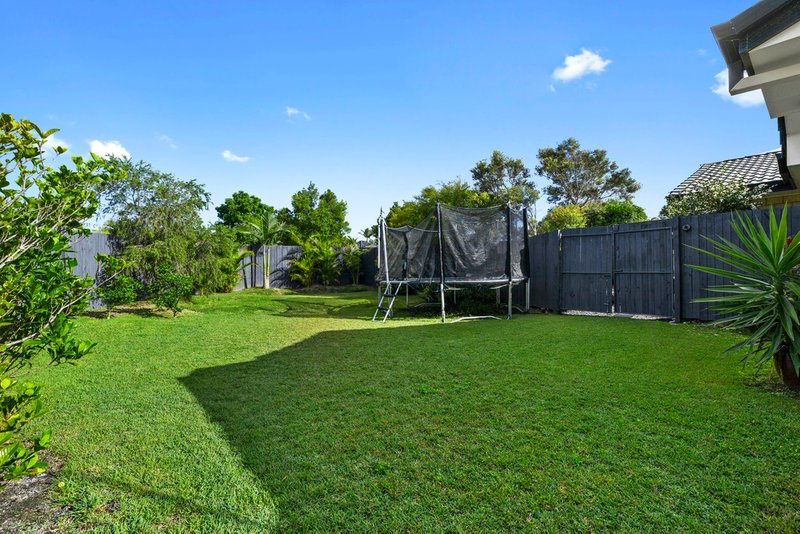 Photo - 1 Glentryst Court, Upper Kedron QLD 4055 - Image 16