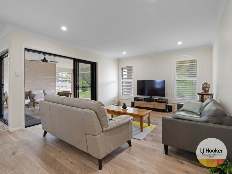 Photo - 1 Golden Drive, Diamond Beach NSW 2430 - Image 5