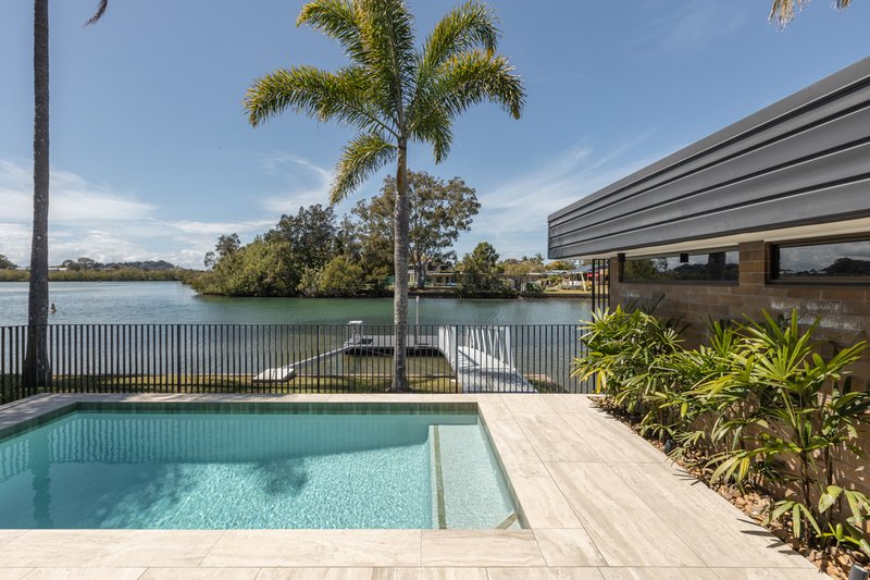 Photo - 1 Gollan Drive, Tweed Heads West NSW 2485 - Image 3