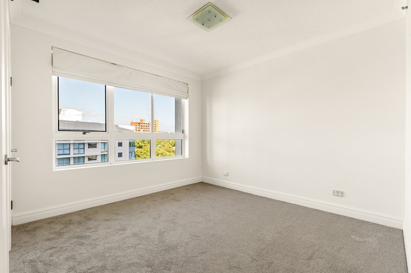 Photo - 1 Goodwin Street, Kangaroo Point QLD 4169 - Image 6