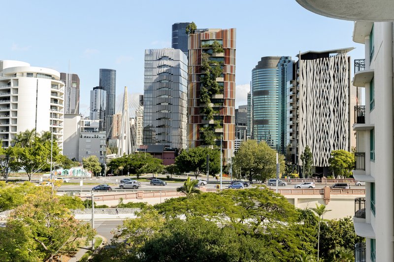 Photo - 1 Goodwin Street, Kangaroo Point QLD 4169 - Image 11