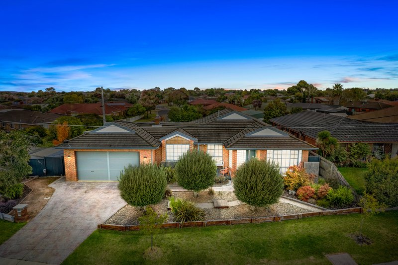 1 Gos-Hawk Court, Hoppers Crossing VIC 3029