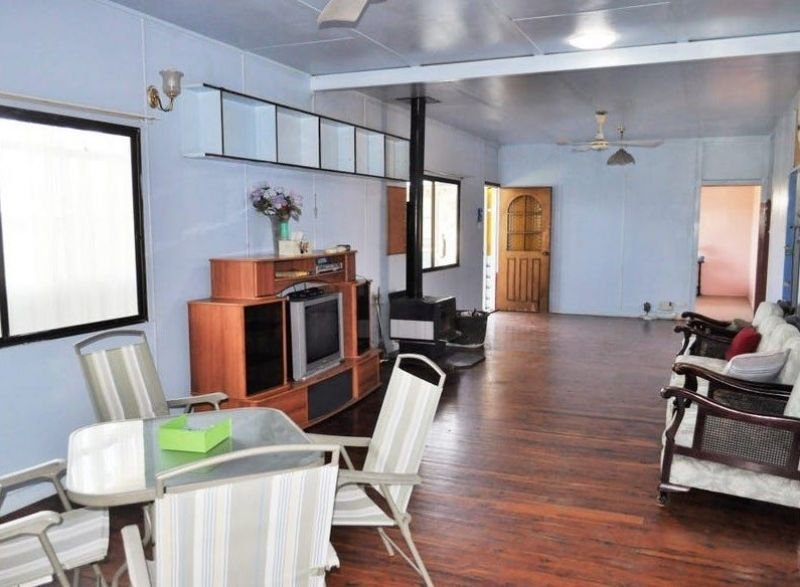 Photo - 1 Gould Street, Narrabri NSW 2390 - Image 5