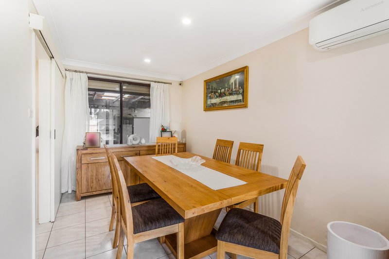 Photo - 1 Gove Avenue, Green Valley NSW 2168 - Image 9