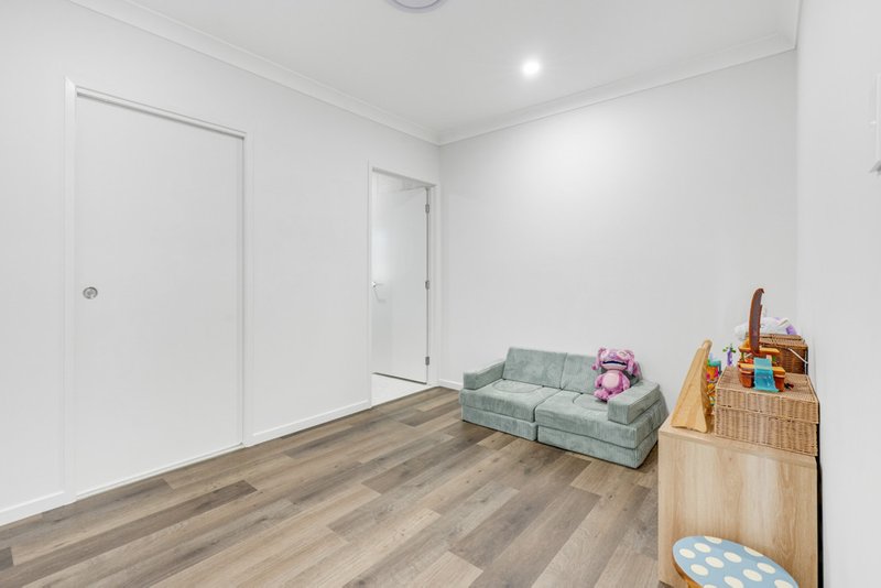 Photo - 1 Grandtown Drive, Morayfield QLD 4506 - Image 14