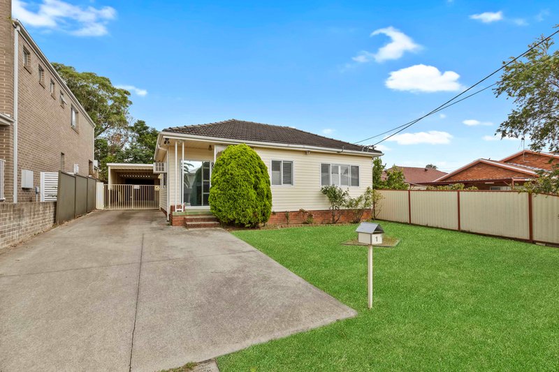 1 Grant Crescent, Merrylands NSW 2160