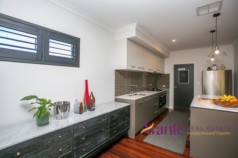 Photo - 1 Grasstree Lane, Success WA 6164 - Image 35