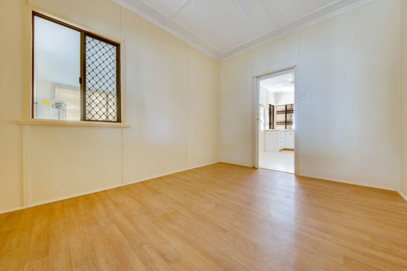 Photo - 1 Gray Street, Gladstone Central QLD 4680 - Image 7