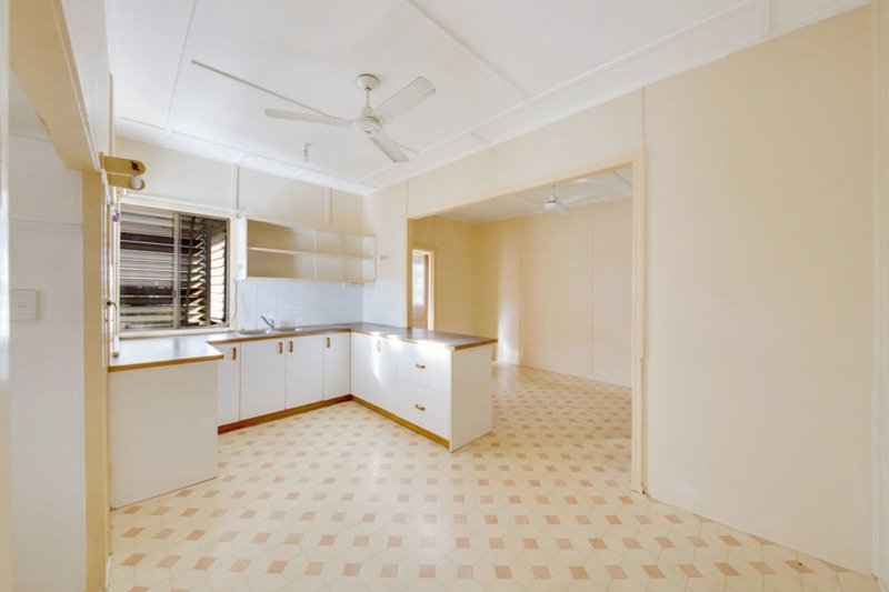 Photo - 1 Gray Street, Gladstone Central QLD 4680 - Image 8