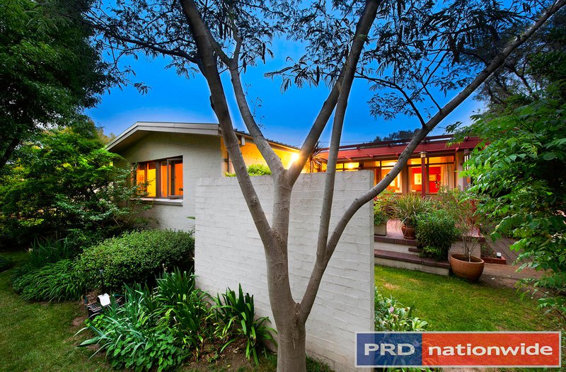 1 Green St , Narrabundah ACT 2604