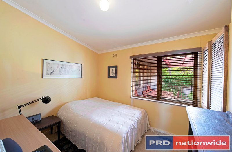 Photo - 1 Green St , Narrabundah ACT 2604 - Image 7